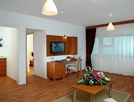 Hotel Legend 4*