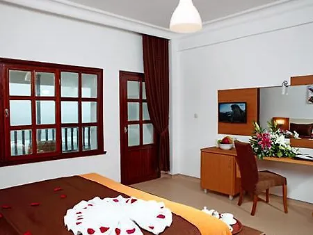 Hotel Legend 4*